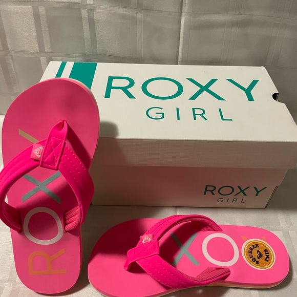 Girls Roxy flip flops. Bright pink - Picture 4 of 5